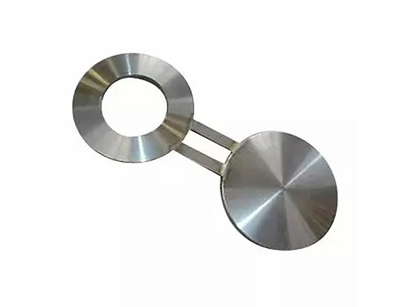 Figure-8 Blind Plate